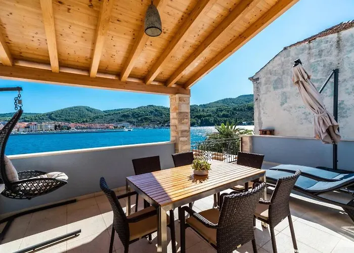 Luxury Marina View No 2 Appartamento